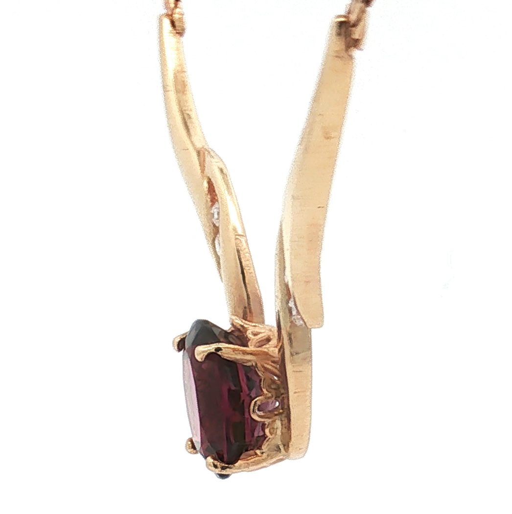Estate 14K Yellow Gold Rhodolite Garnet and Diamond Necklace