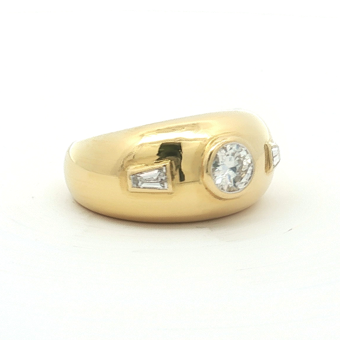 Estate 18K Yellow Gold Gypsy-Set Diamond Ring
