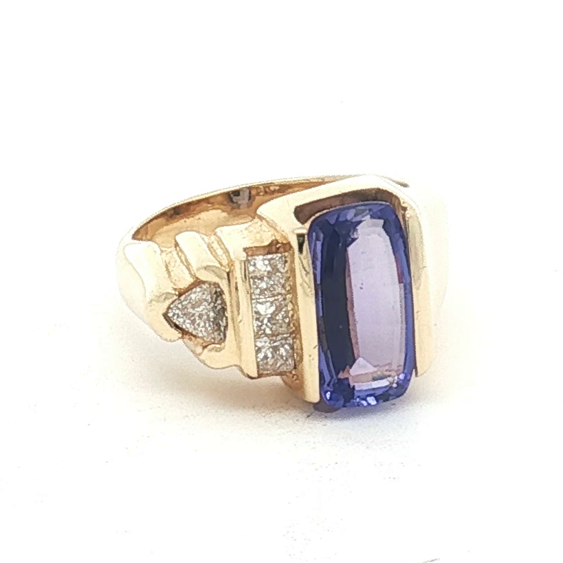 Estate 14K Yellow Gold 2.5 Carat Tanzanite and Diamond Ring