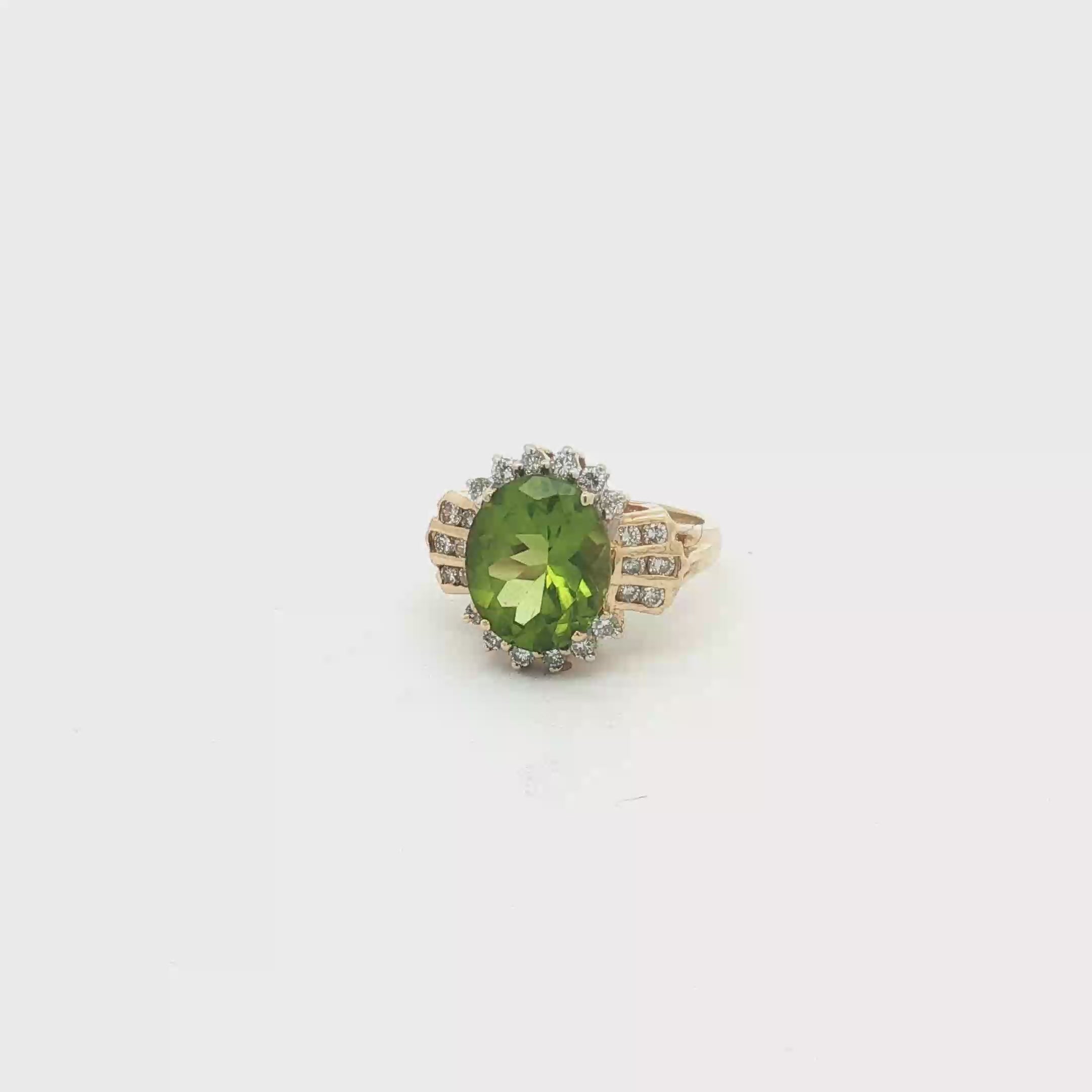 Estate 14K Yellow Gold 5.10 Carat Peridot and Diamond Ring