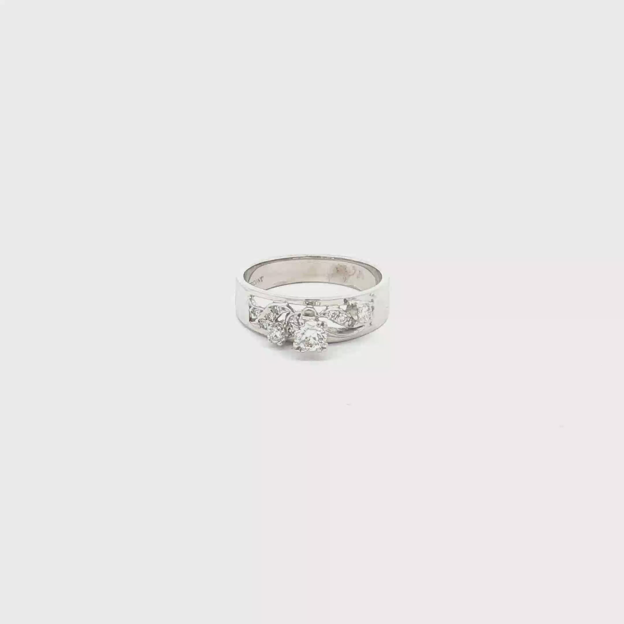 Estate 14K White Gold Diamond Ring